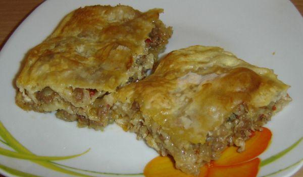 Burek cu carne