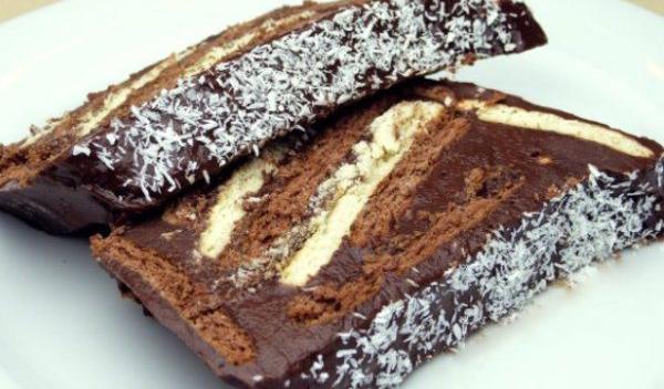 Prăjitură cu biscuiți, fără coacere
