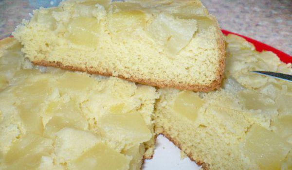 Pandișpan pufos cu ananas