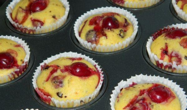Muffins cu vișine