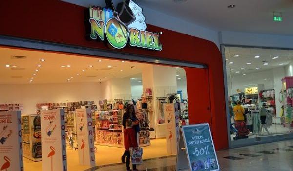Noriel la Uvertura Mall