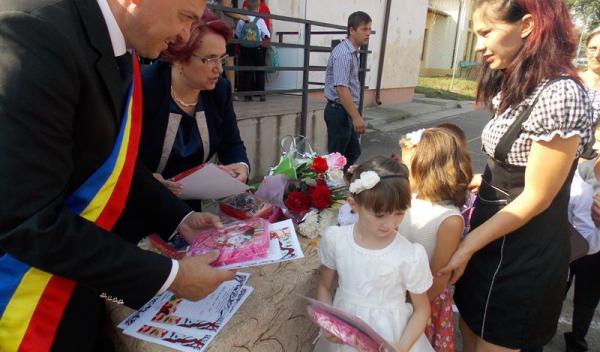 Ibanesti deschidere an scolar 14