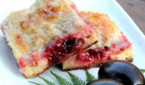 placinta_cu_prune_si_branza_dulce
