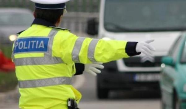 Acţiuni ale polițiștilor