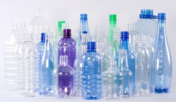 sticle-de-plastic
