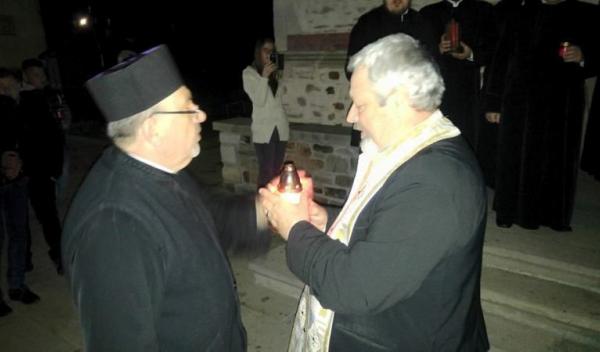 lumina sfanta la dorohoi