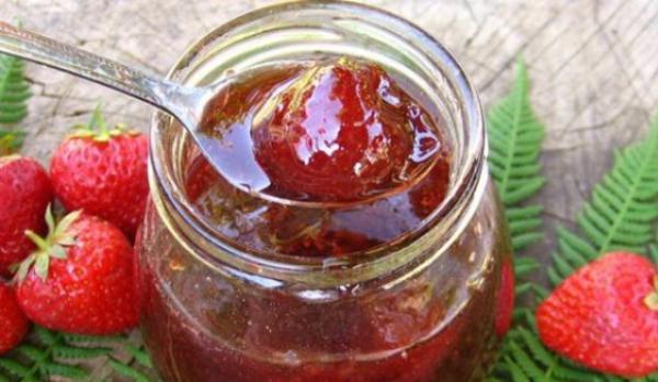 dulceata-de-capsuni