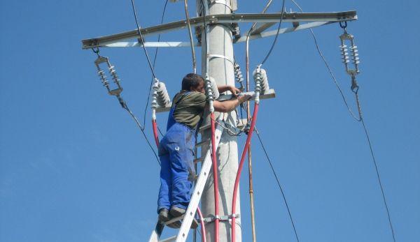 Alimentare energie electrică