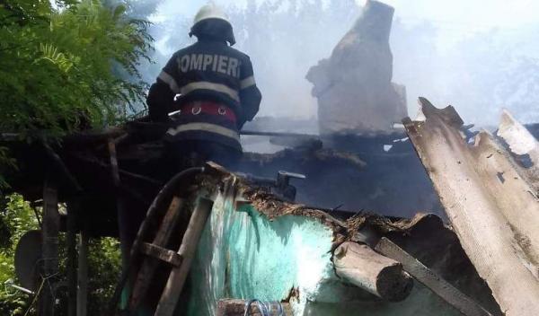 incendiu casa