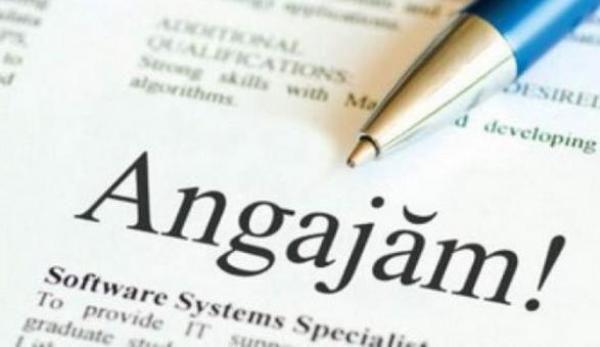angajeaza