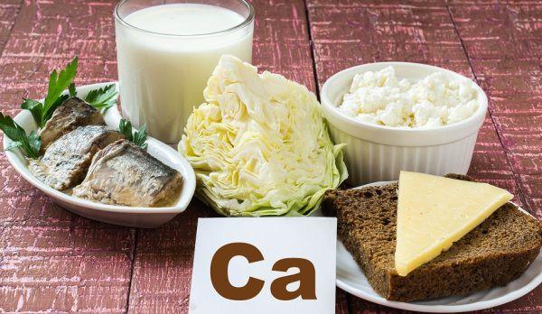 alimente calciu
