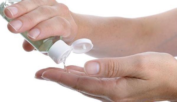 gel-antibacterian-maini