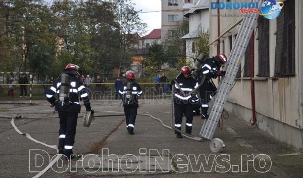 Simulare de incendiu la Scoala 8_38