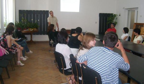 Prima şedinţă a asociaţiei pentru protecţia animalelor