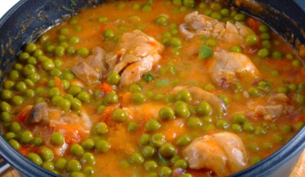 mancarica-de-mazare-cu-carne-de-pui