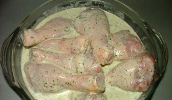 Piept de pui marinat în iaurt
