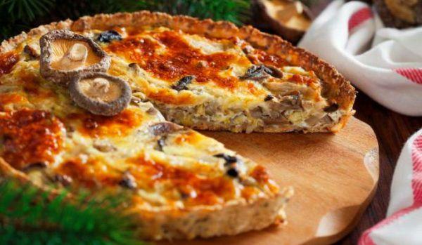 Tarta cu carne si ciuperci