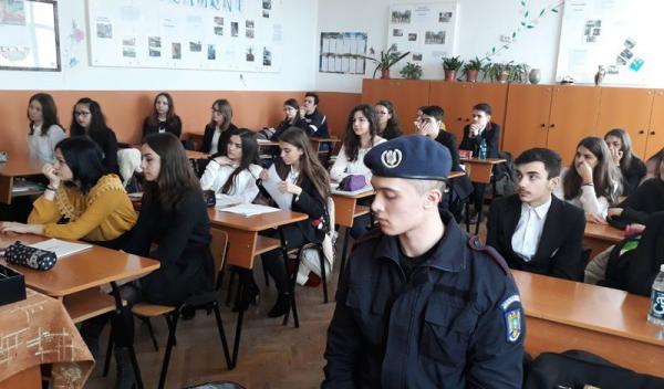 Educatie juridica Regina Maria 01