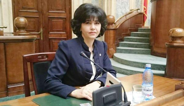 poza_senator_Doina_Federovici