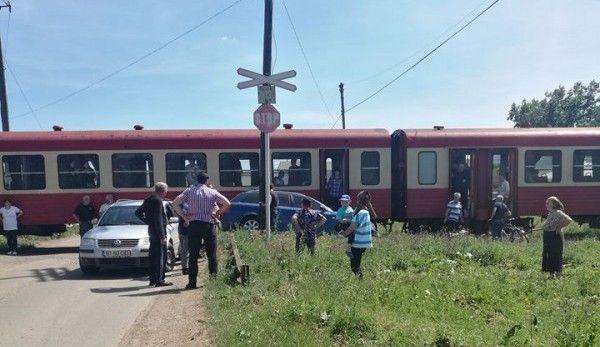 accident masina tren