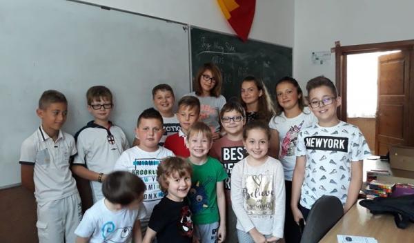 scoala 8 dorohoi 01