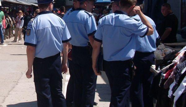 politisti-piata-centrala