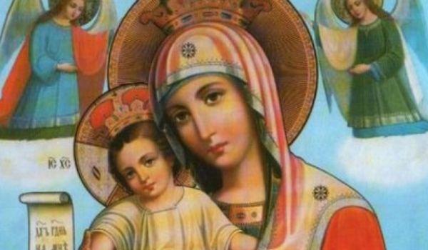 crestinii-sarbatoresc-sfanta-maria