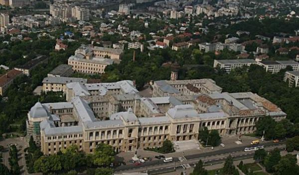 universitatea_iasi