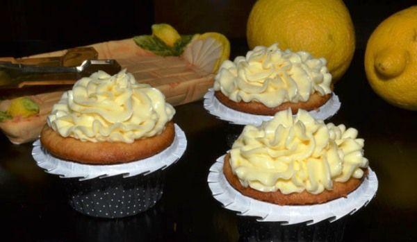 Briose cu crema mascarpone