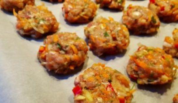 chiftelute-de-porc-la-cuptor