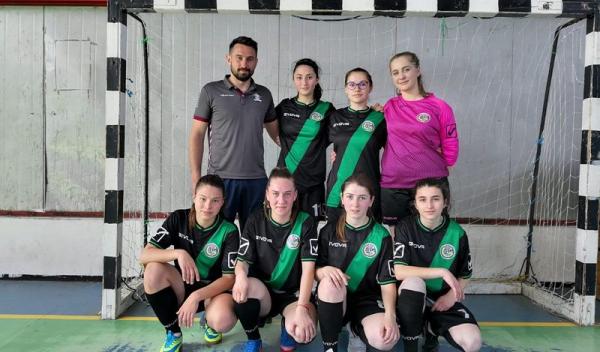 fotbal feminin 01