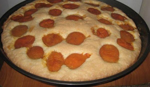 tarta-cu-caise
