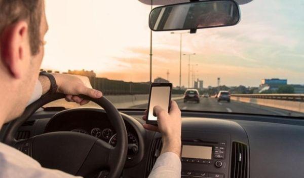 folosirea inadecvata a telefonului mobil