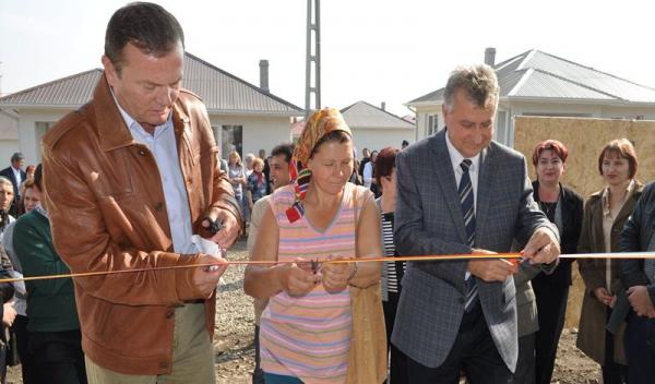 Inaugurare case din Dumbrava Rosie_10