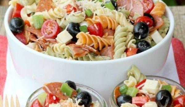 salata de paste