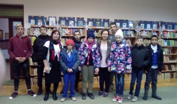 Ion Pillat Dorohoi in prag de sarbatoari la Biblioteca 05