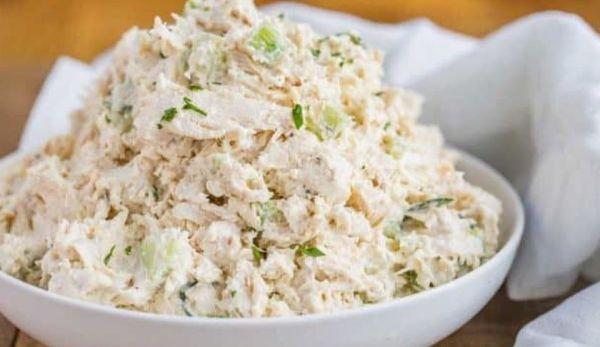 salata-de-pui-cu-telina
