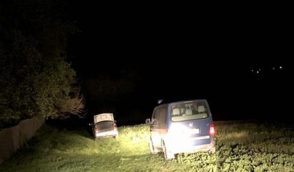 Băut şi fără permis, depistat la volan