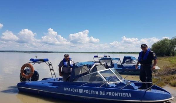Sute de metri de plasă monofilament