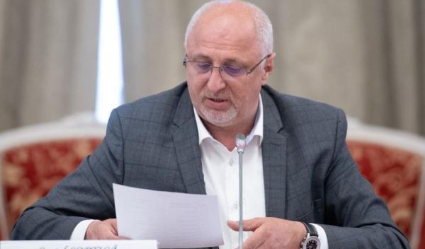senator Costel Soptica