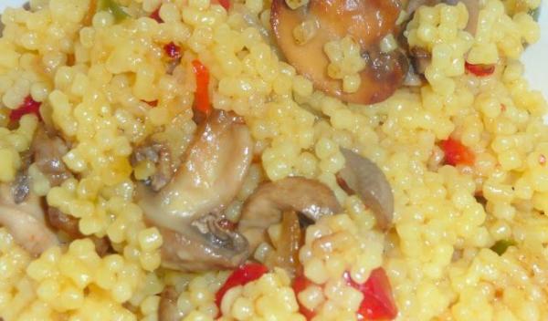 cuscus-cu-ciuperci