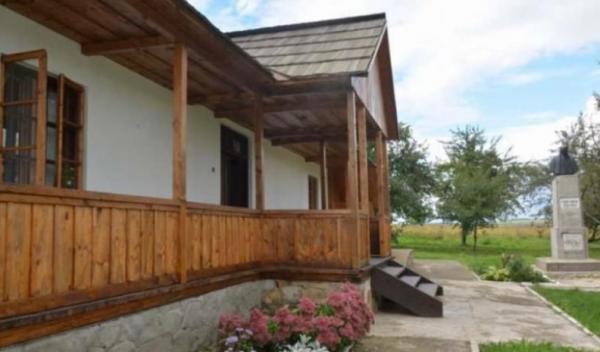 Casa Memoriala George Enescu - Liveni