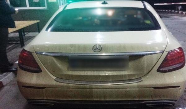 Autoturism de lux declarat furat din Germania1