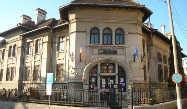 Biblioteca Judeteana_d