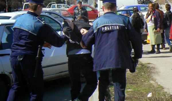 hot-prins-de-politisti