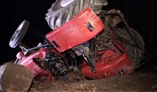 accident-tractor-31