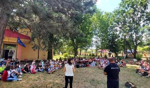 activitate politisti_ (1)