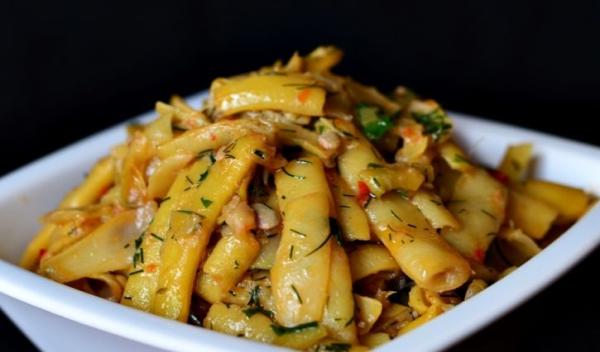 pastai-scazute-cu-usturoi