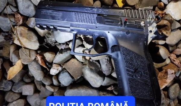 Pistol