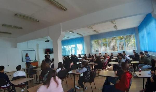 Actiune politisti_ (2)